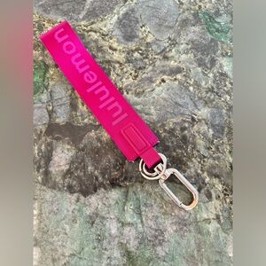 Lululemon Never Lost Keychain - Wild Berry Sonic Pink